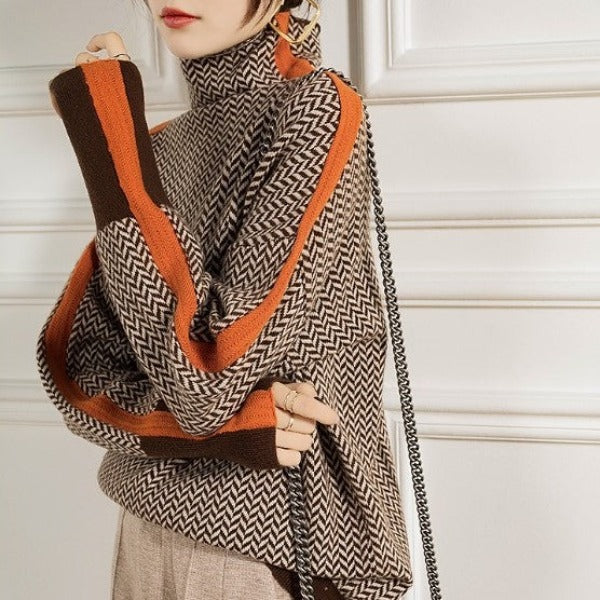 Marieke | Polotröja med stilrena kontrastlinjer